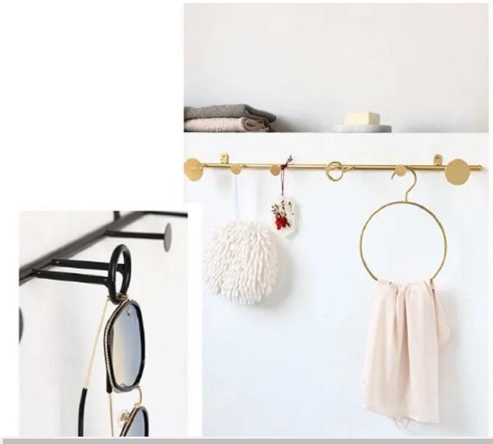 Golden Metal Wall Hanging for Modern Home Decor