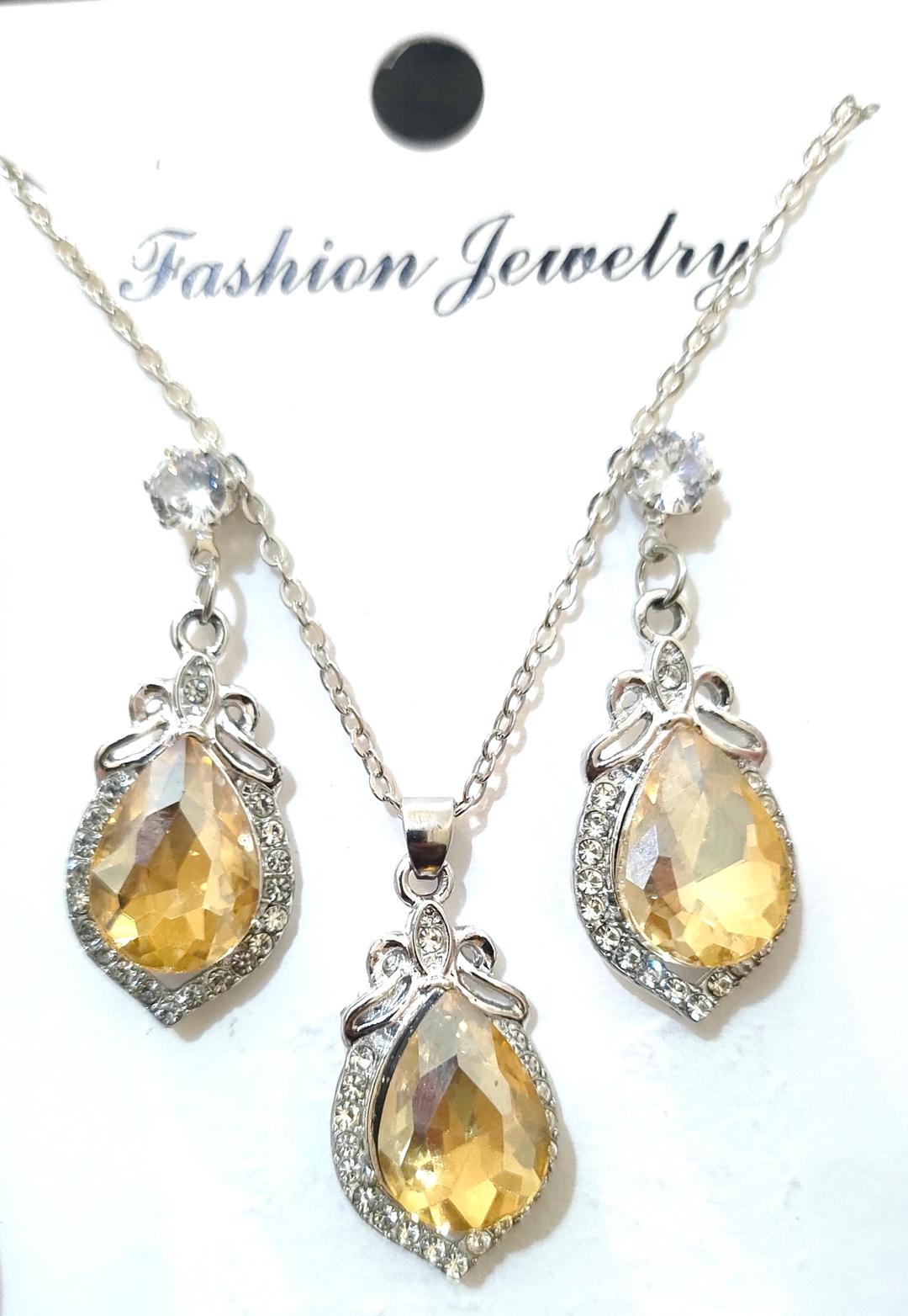 Golden Teardrop Stone Pendant Set for Bridal & Daily Wear
