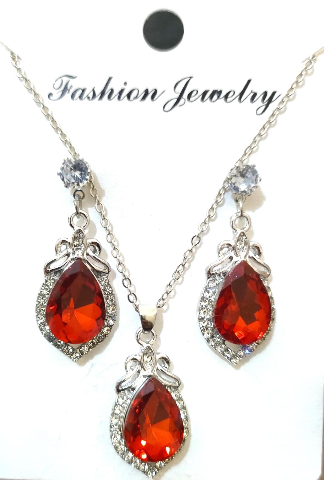 Golden Teardrop Stone Pendant Set for Bridal & Daily Wear