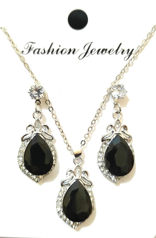 Golden Teardrop Stone Pendant Set for Bridal & Daily Wear